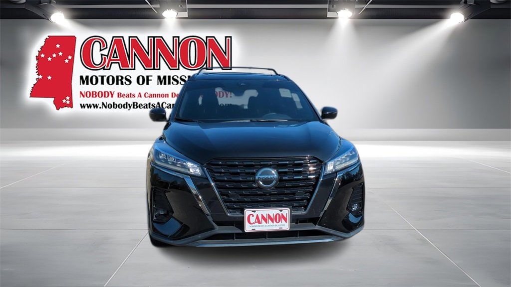 Used 2021 Nissan Kicks SR SUV