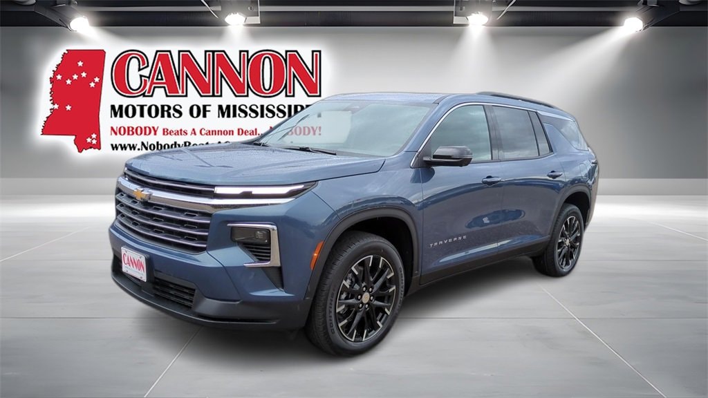 2026 Chevrolet Traverse LT's photo