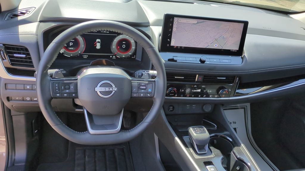 2025 Nissan Rogue SL - Photo 17