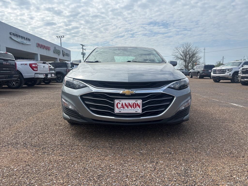 Used 2024 Chevrolet Malibu LT Sedan