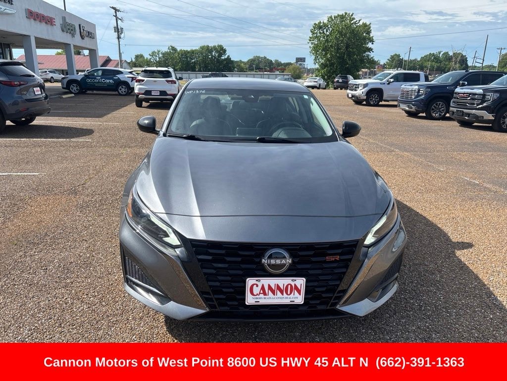 Used 2024 Nissan Altima 2.5 SR Sedan