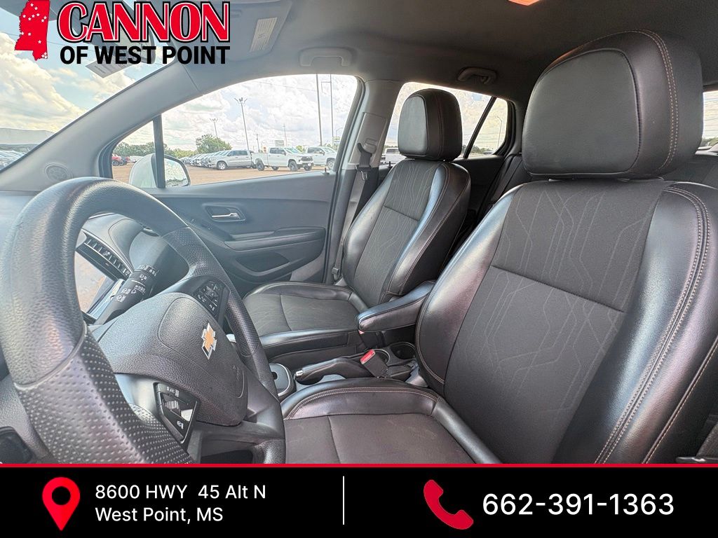 2021 Chevrolet Trax LT - Photo 13