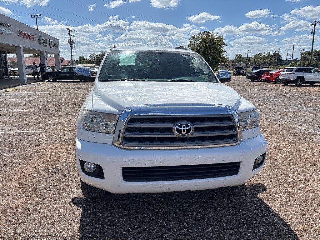 2016 Toyota Sequoia Limited photo 4