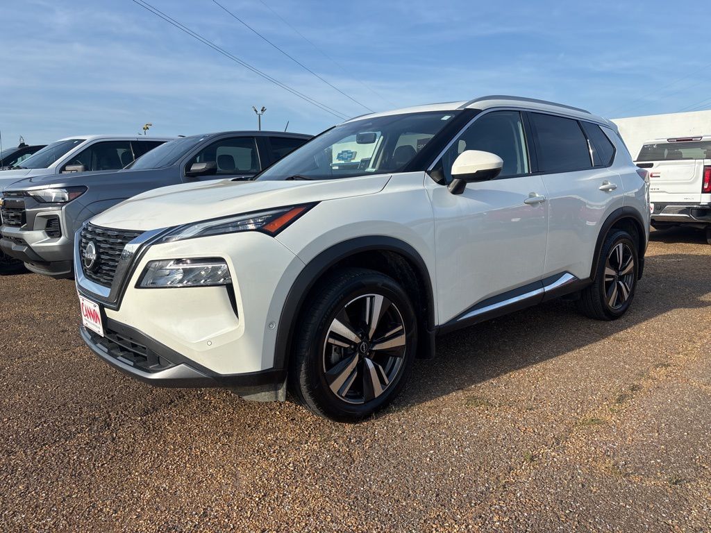 2023 Nissan Rogue SL