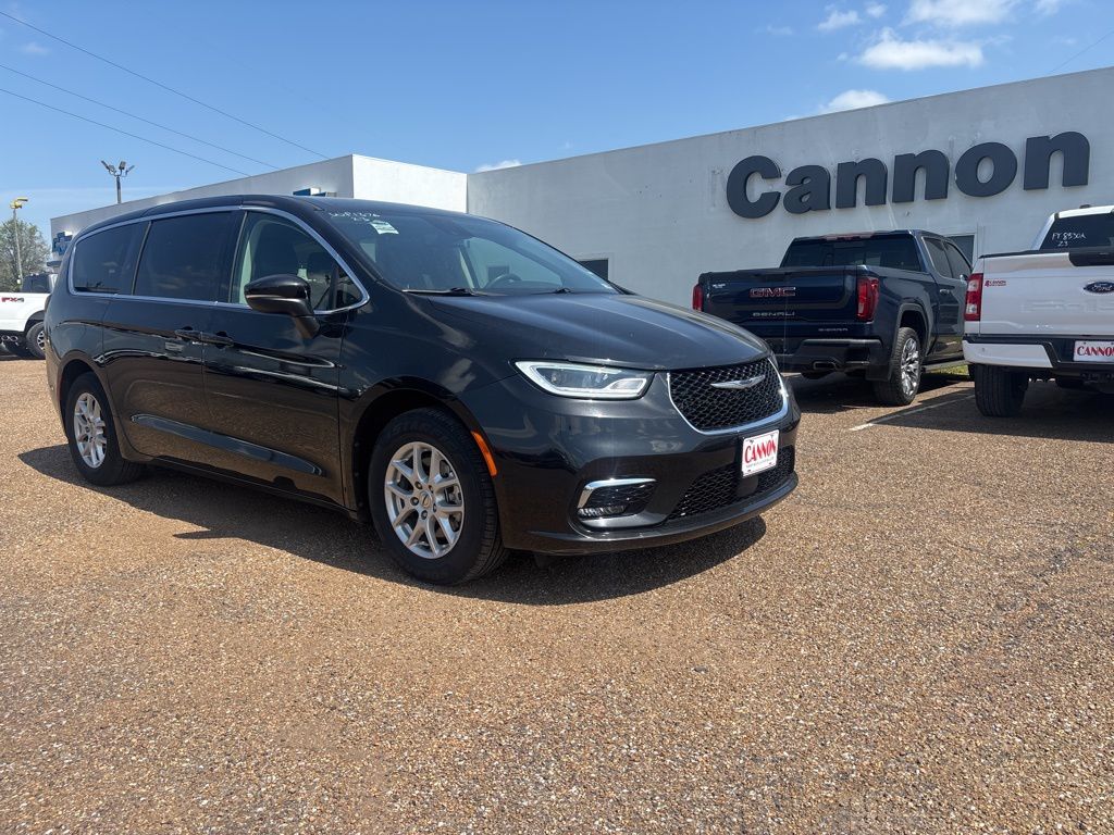 2023 Chrysler Pacifica