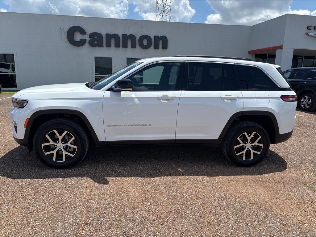 Used 2024 Jeep Grand Cherokee Limited SUV