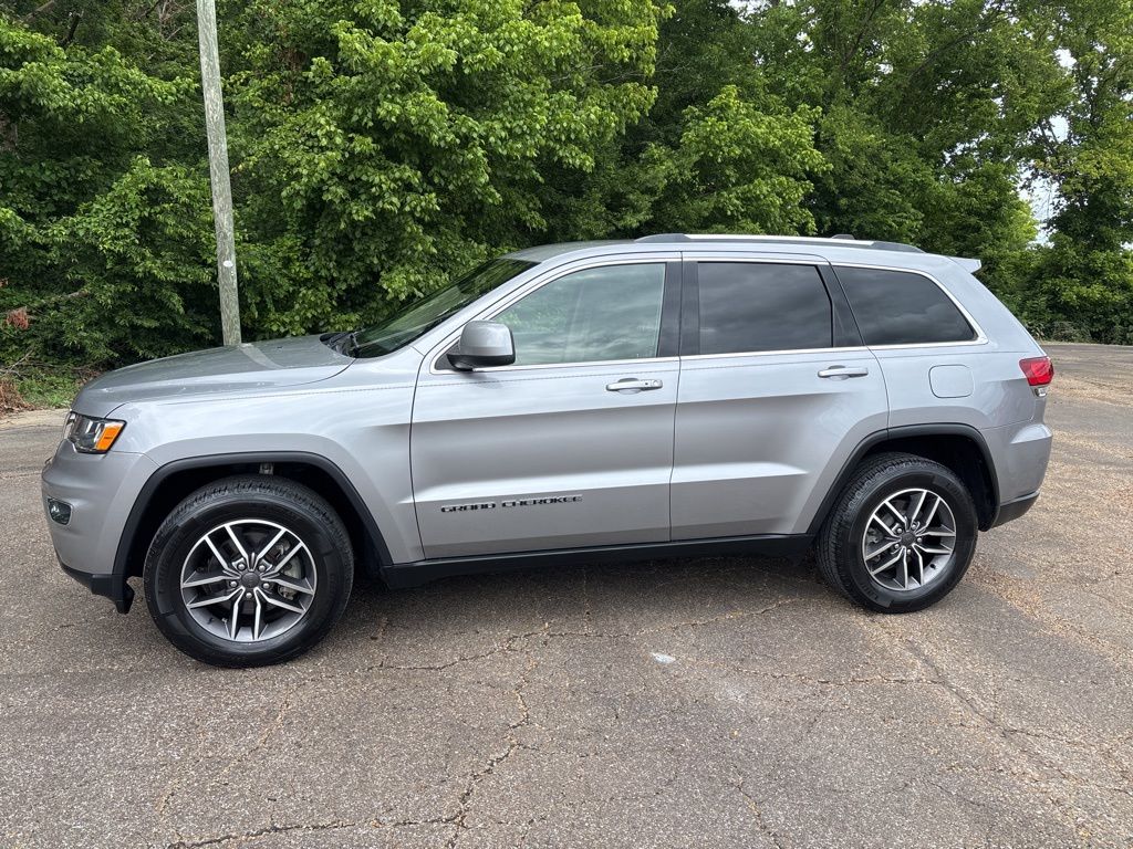 Used 2020 Jeep Grand Cherokee Laredo E with VIN 1C4RJEAG2LC329170 for sale in West Point, MS
