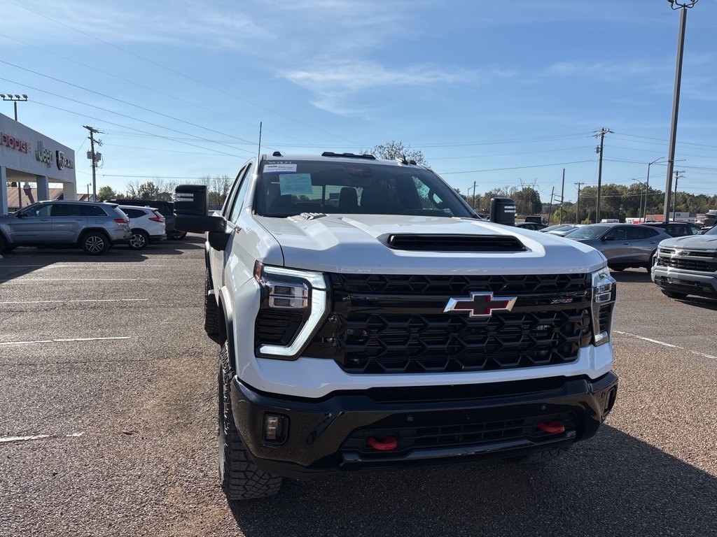 Used 2025 Chevrolet Silverado 2500HD ZR2 Truck