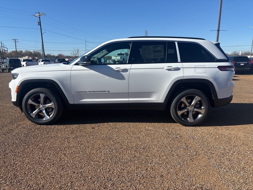 2025 Jeep Grand Cherokee Limited's photo