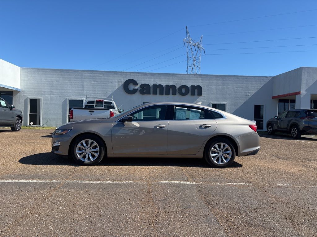 Used 2023 Chevrolet Malibu 1LT with VIN 1G1ZD5ST7PF253221 for sale in West Point, MS