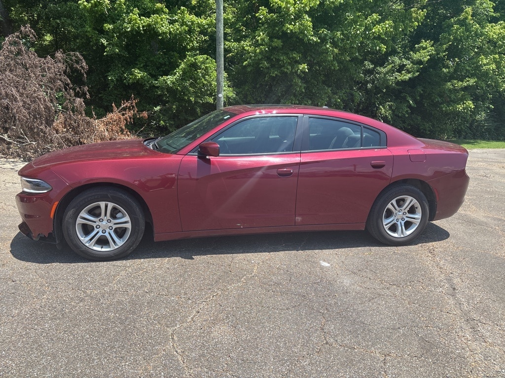 Used 2019 Dodge Charger SXT with VIN 2C3CDXBG5KH710180 for sale in West Point, MS