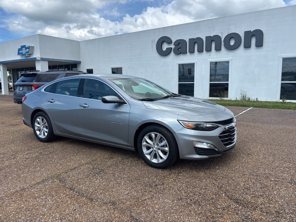 2024 Chevrolet Malibu 1LT's photo