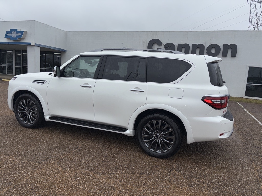 Used 2024 Nissan Armada Platinum SUV