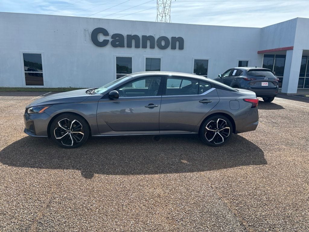 2024 Nissan Altima