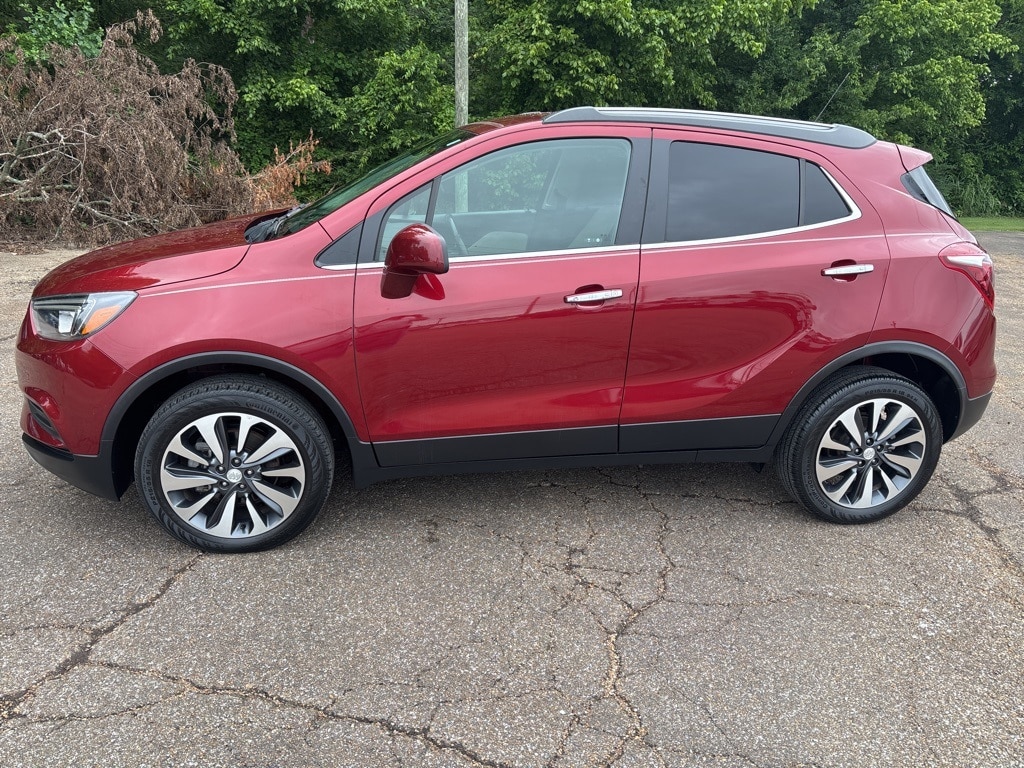 Used 2022 Buick Encore Preferred with VIN KL4CJESM0NB547086 for sale in West Point, MS