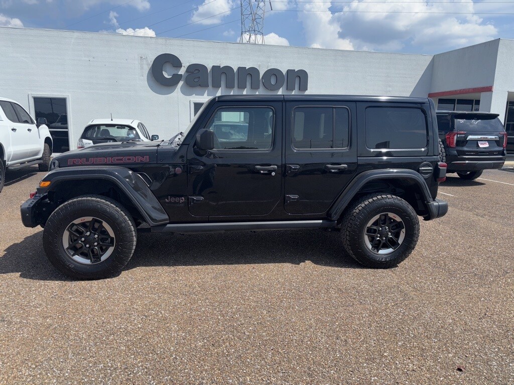 2019 Jeep Wrangler Unlimited Rubicon photo 2