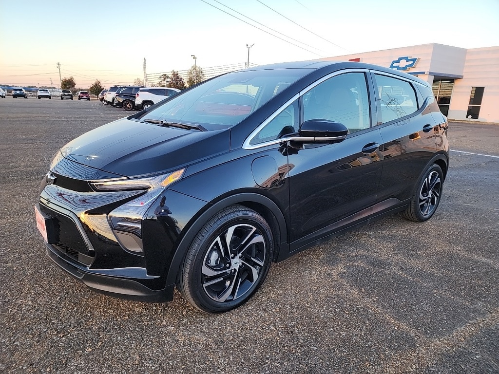 Used 2023 Chevrolet Bolt EV Premier with VIN 1G1FX6S03P4135491 for sale in West Point, MS