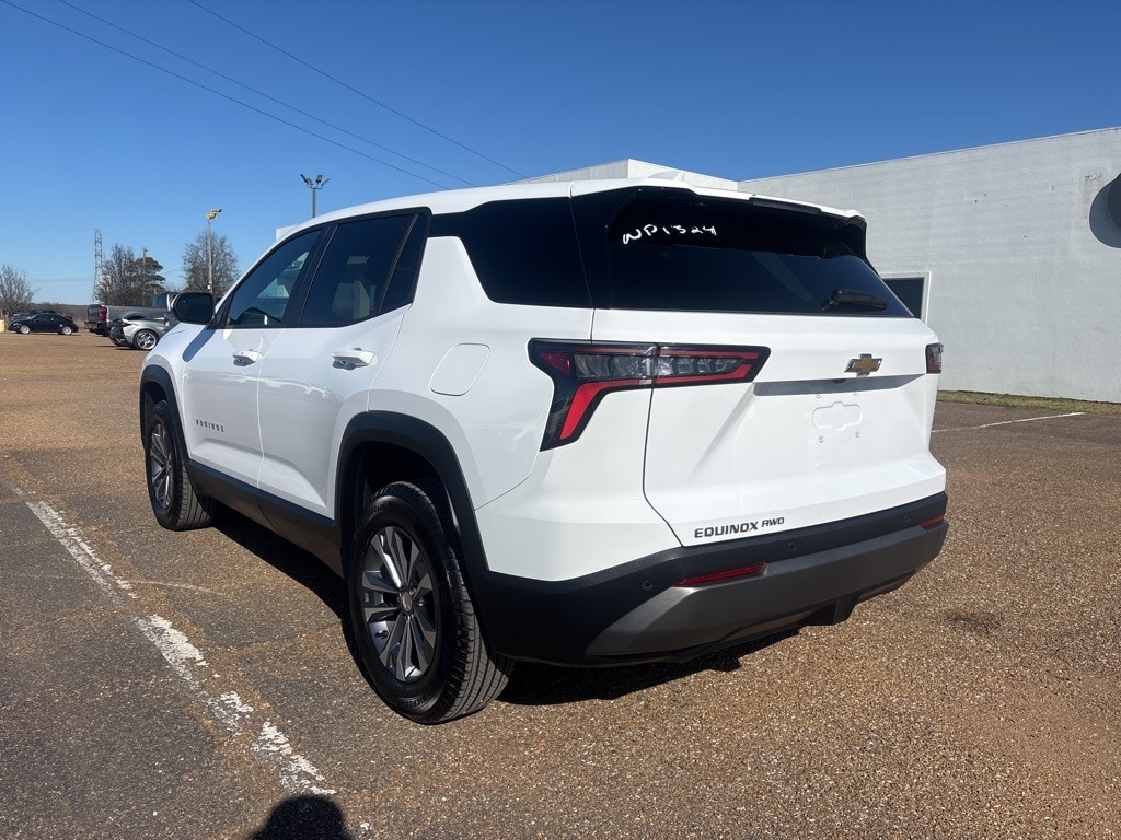 Used 2025 Chevrolet Equinox LT SUV