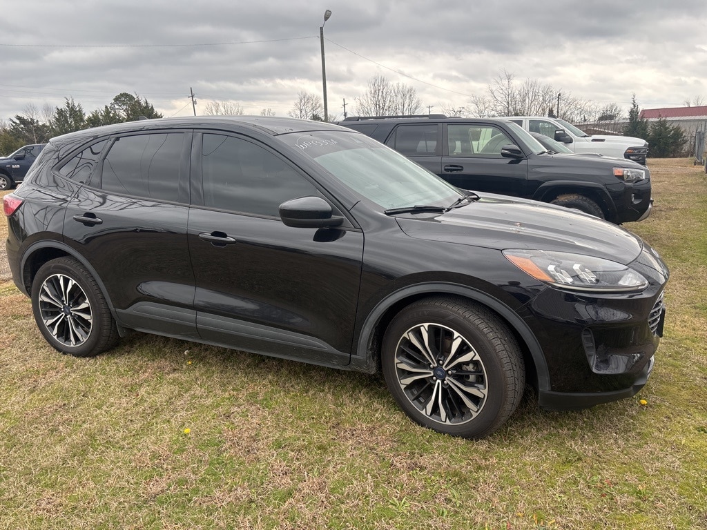 Used 2022 Ford Escape SE SUV