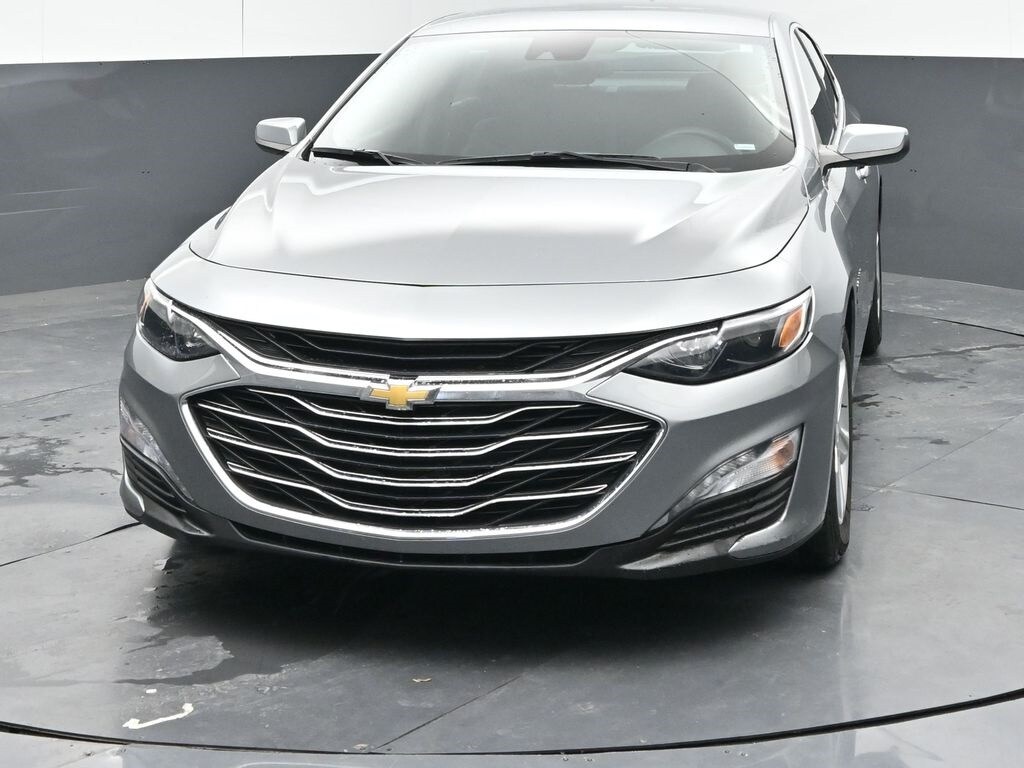 2023 Chevrolet Malibu 1LT photo 3