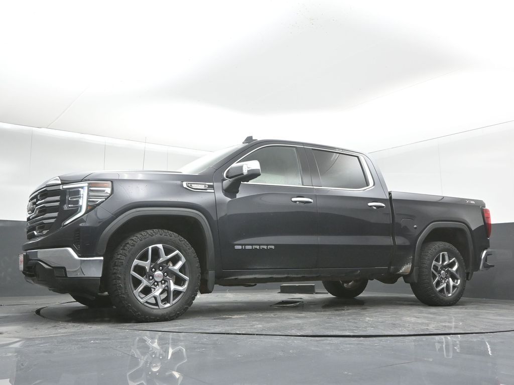2023 GMC Sierra 1500 SLT - Photo 29