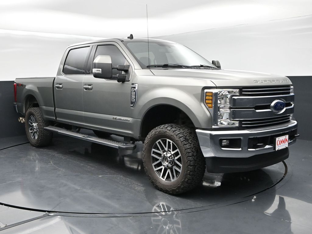 2019 Ford F-250 Lariat 4x4 Crew Cab 8' Box's photo