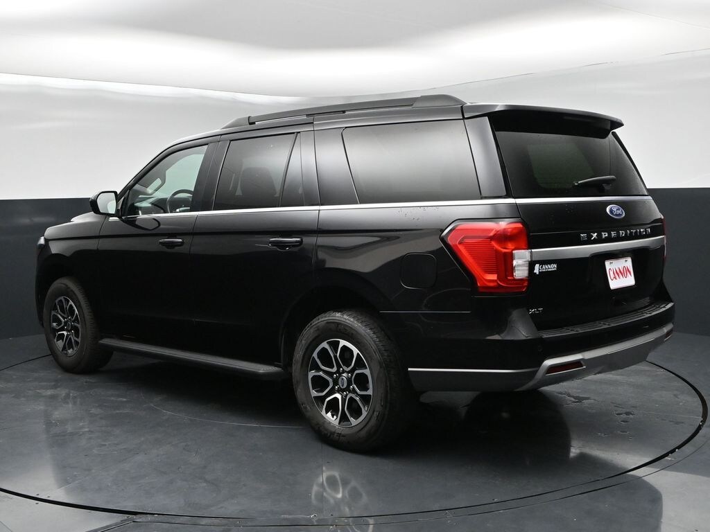 Used 2024 Ford Expedition XLT SUV