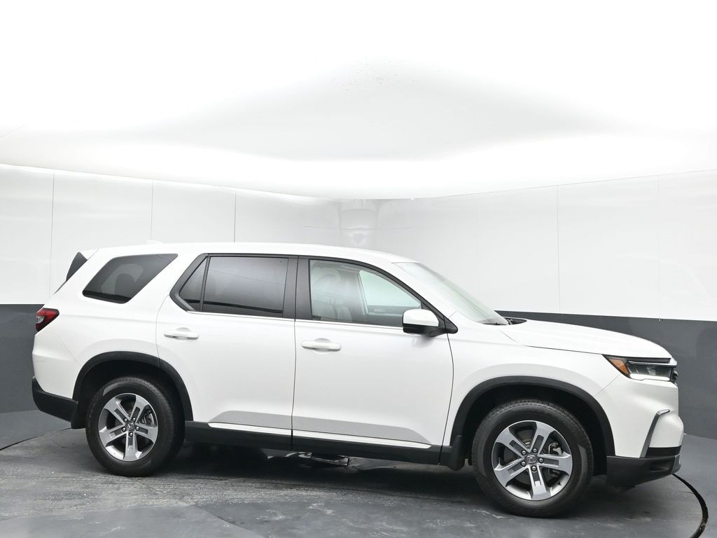 2023 Honda Pilot EX-L's photo