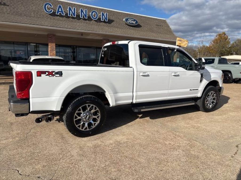 Used 2021 Ford F-250SD Lariat Truck