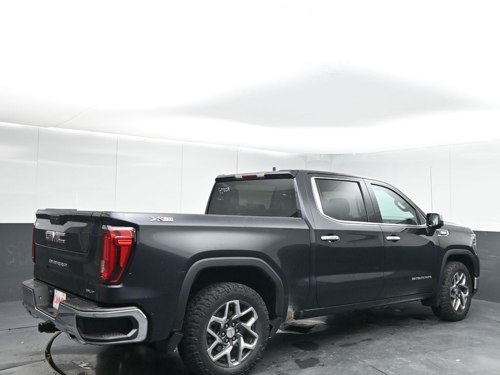 2023 GMC Sierra 1500 SLT - Photo 7