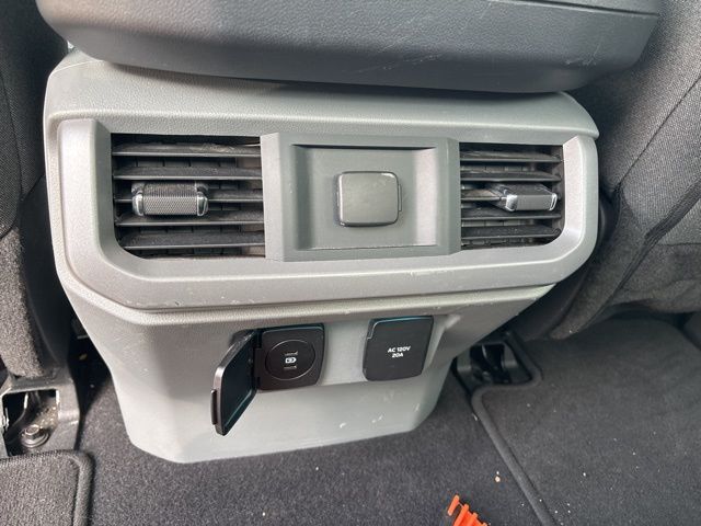2024 Ford F-150 XLT - Photo 19
