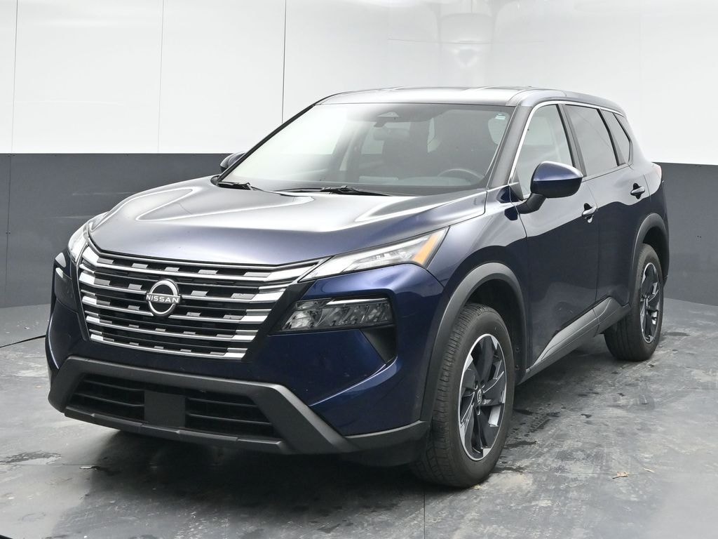 Used 2025 Nissan Rogue SV SUV