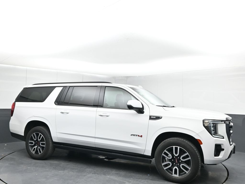Used 2022 GMC Yukon XL AT4 SUV