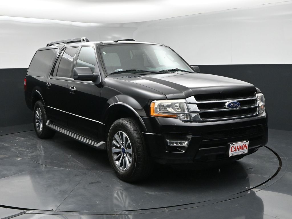 2017 Ford Expedition XLT EL's photo