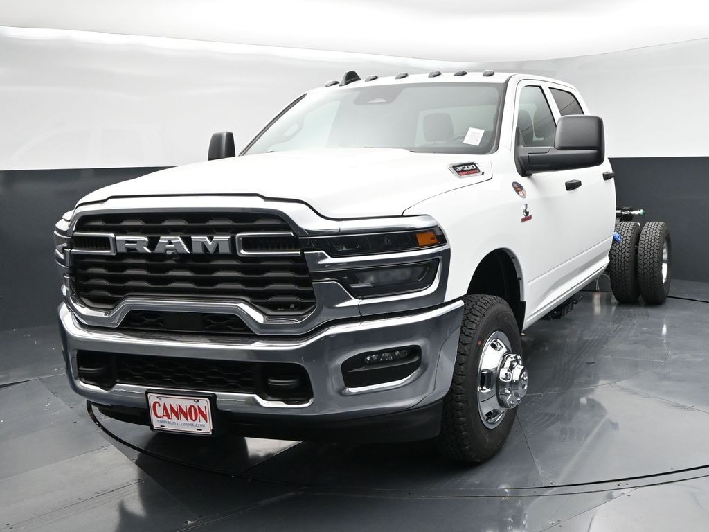 New 2026 Ram 3500 Tradesman/Big Horn Pickup