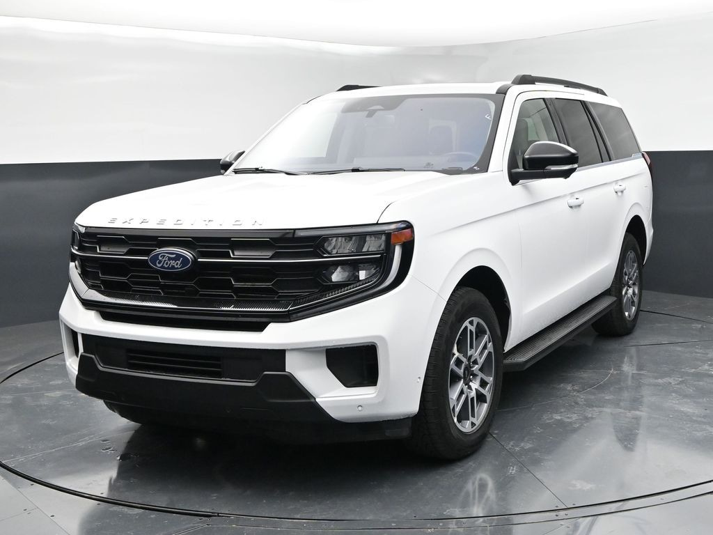 Used 2025 Ford Expedition Active SUV