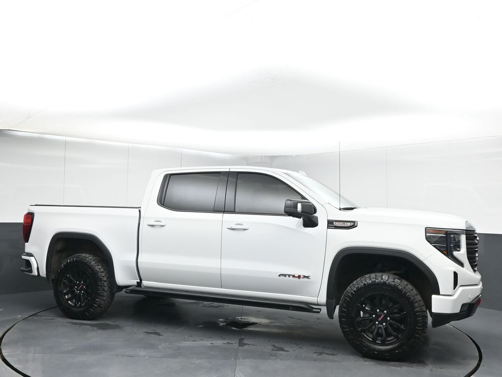 2022 GMC Sierra 4WD Crew Cab Short Box AT4X's photo