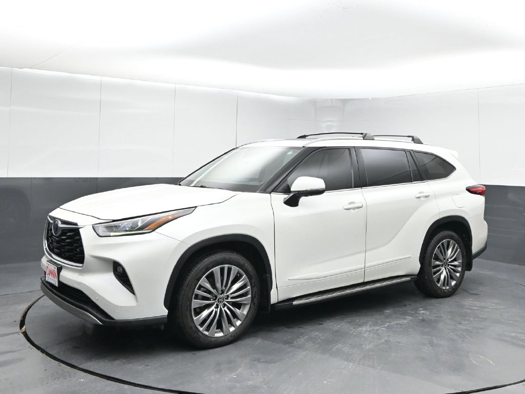 Used 2021 Toyota Highlander Platinum SUV