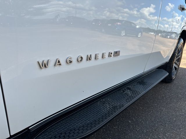 2024 Jeep Wagoneer Series II - Photo 9