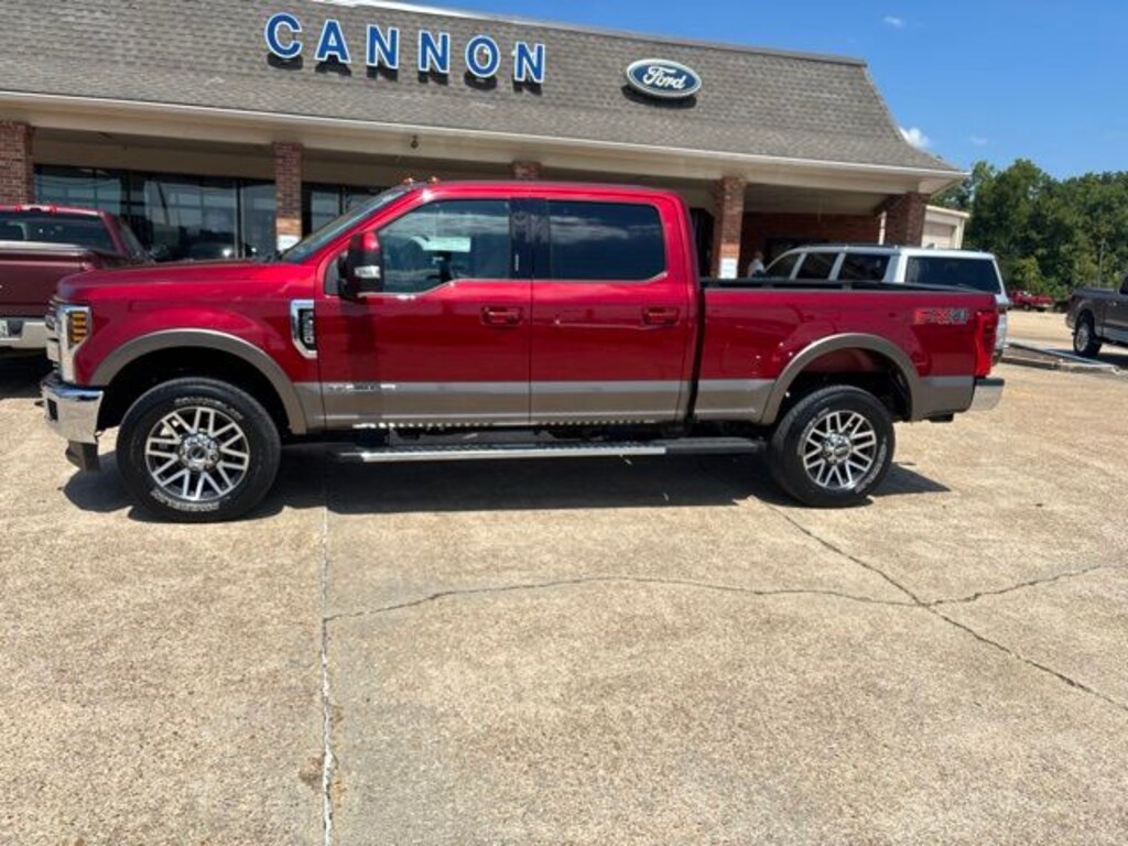 Used 2019 Ford F-250SD Lariat Truck
