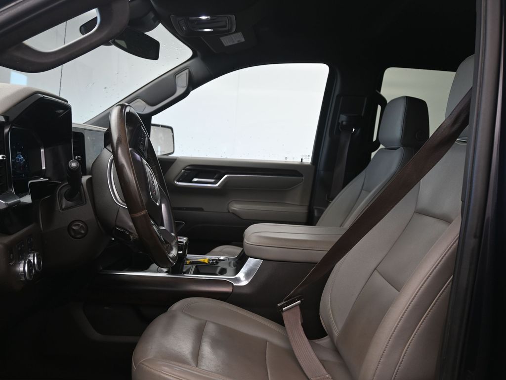 2023 GMC Sierra 1500 SLT - Photo 9