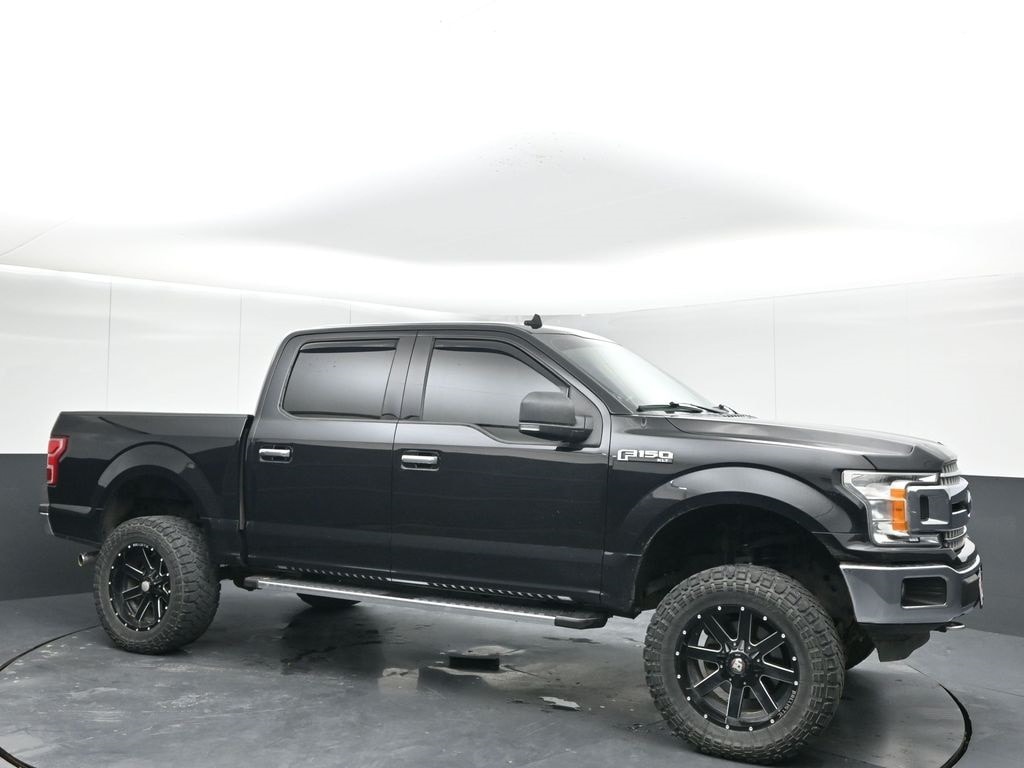 2019 Ford F-150 XLT's photo