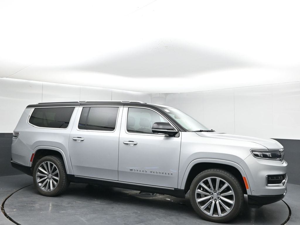 2023 Jeep Grand Wagoneer L SUV 