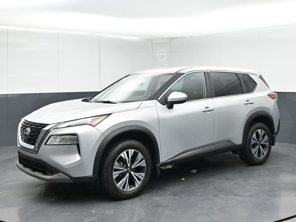 2023 Nissan Rogue SV photo 4