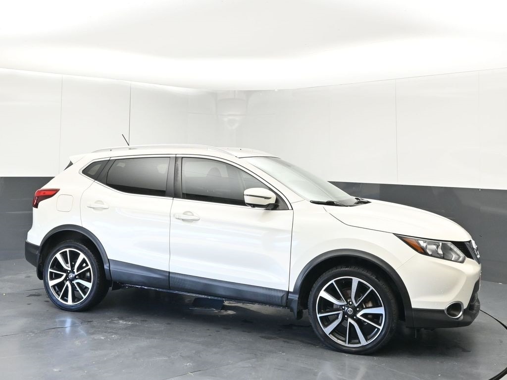 2017 Nissan Rogue Sport SL