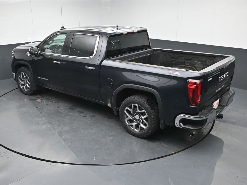 2023 GMC Sierra 1500 SLT - Photo 23