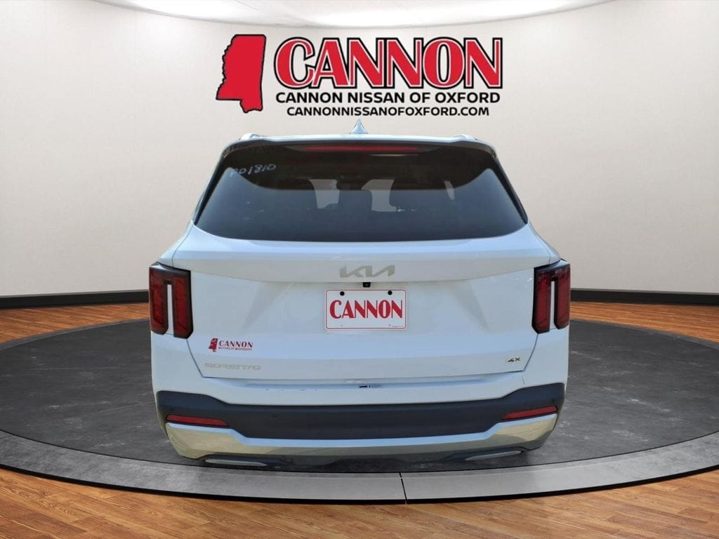 Used 2024 Kia Sorento S SUV