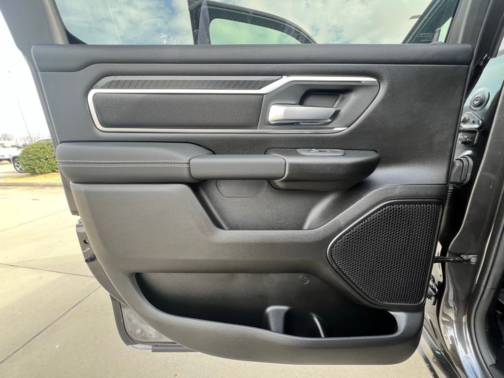 2026 RAM 1500 Big Horn/Lone Star - Photo 17