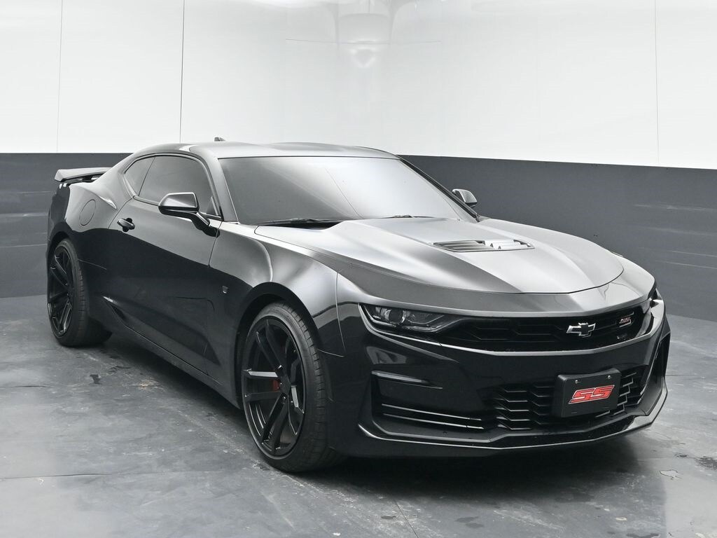 2022 Chevrolet Camaro SS photo 2