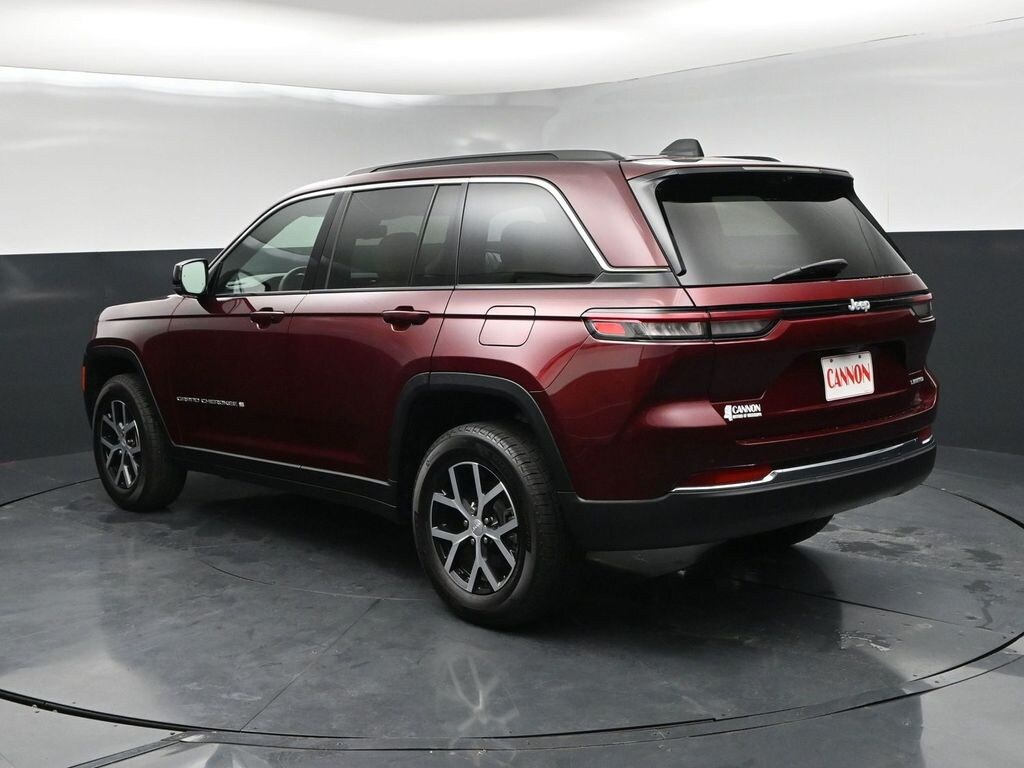 Used 2024 Jeep Grand Cherokee Limited SUV